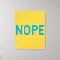NOPE Beunruhigte Typografie in Gelb und Blau