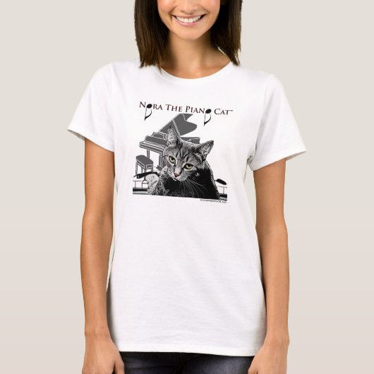 Nora #006 (Licht) T-Shirt (Vorderseite)