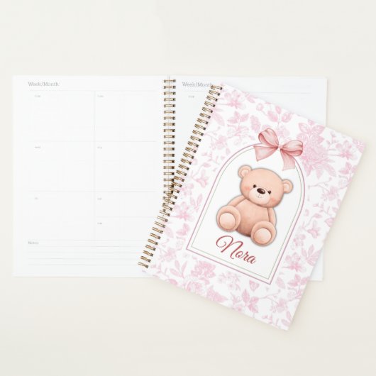 Nora | Benutzerdefiniertes rosa Teddy-Bär-Kinderzi Planer (Anzeige)
