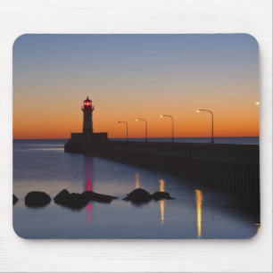 Nord-Pier Lighthouse in Duluth, Minnesota, Mousepad