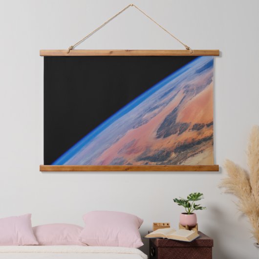 Nordafrika und die große libysche Wüste. Wandteppich Mit Holzrahmen (Schlafzimmer)