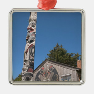 Nordamerika, Kanada, Queen Charlotte Islands, 3 Silbernes Ornament