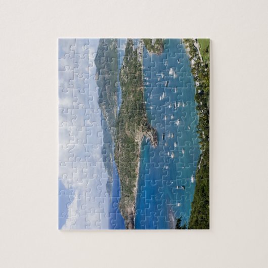 Nordamerika, Karibik, Antigua. Englisch Puzzle (Vertikal)