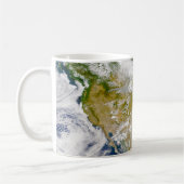 Nordamerika mit Rauch an Orten sichtbar. Kaffeetasse (Links)