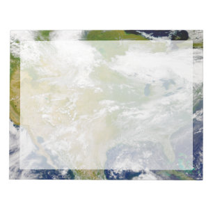 Nordamerika mit Rauch an Orten sichtbar. Notizblock