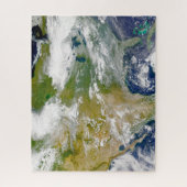 Nordamerika mit Rauch an Orten sichtbar. Puzzle (Vertikal)