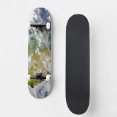 Nordamerika mit Rauch an Orten sichtbar. Skateboard (Vorderseite)