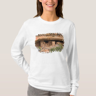 Nordamerika, USA, Colorado. Klippenbehausungen T-Shirt