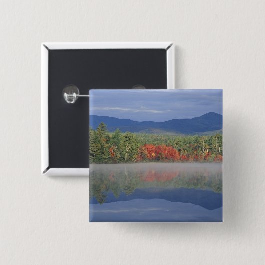 Nordamerika, USA, NH, Herbstreflektionen in Button (Vorne & Hinten)