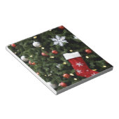 Nordamerika. Weihnachtsdekorationen auf Baum. 5 Notizblock (angewinkelt)