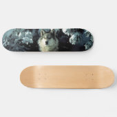 Nordamerikanischer Holzwolf im Schnee Skateboard (Horizontal)