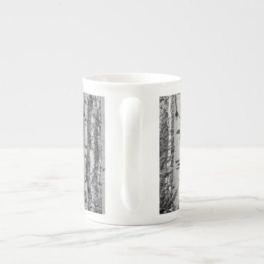 Nordic Birch Tree Trunk Black and White Design Porzellantasse (Rückseite)