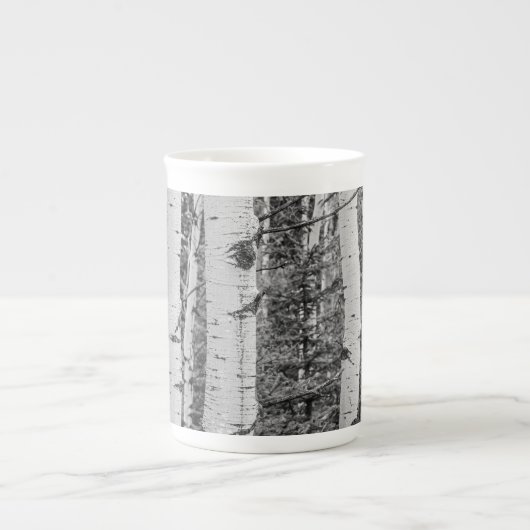 Nordic Birch Tree Trunk Black and White Design Porzellantasse (Vorderseite)
