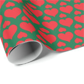 Nordic Christmas Red Hearts Geschenkpapier (Rolleneckpunkt)