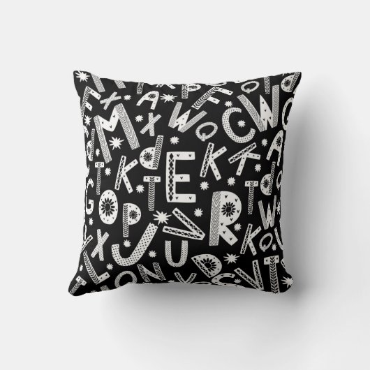 Nordic Folk Art Alpha Jumbles Throw Pillow Kissen (Rückseite)
