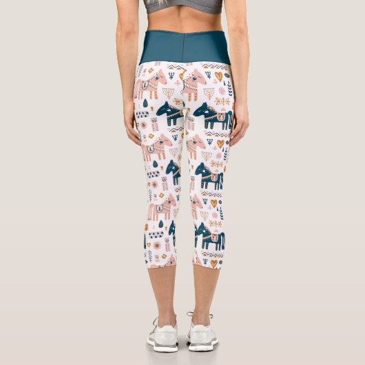 Nordic Folkart Horse Capri Leggings (Rückseite)