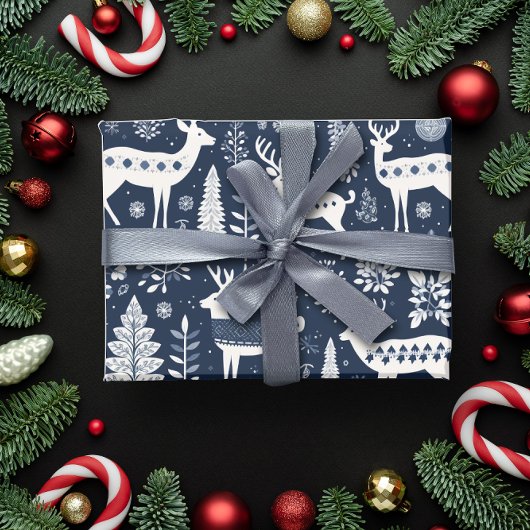 Nordic Style Deer Blue Christmas Geschenkpapier