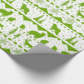 Nordic Sweater White and Lime Green Winter Animals Geschenkpapier (Ecke)