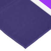 Nordic White Snowflake Bright Lila Navy Strips Tischdecke (Schrägansicht)