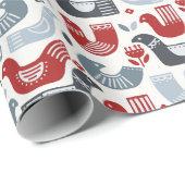 Nordische Volkskunst Rot Blaue Vögel und Blume Geschenkpapier (Rolleneckpunkt)