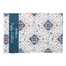 Nordische Weihnachten mit Schneeflocken und Rentie