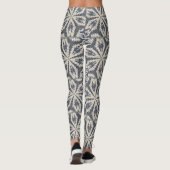 Nordisches isländisches Schneeflockendesign Leggings (Rückseite)
