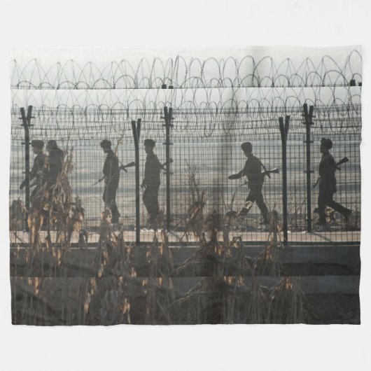 NORDKOREA FLEECEDECKE (Vorderseite (Horizontal))