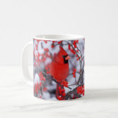 Nördlicher Kardinal Männchen, Winter, IL Kaffeetasse (Vorderseite Links)