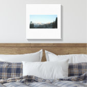 Nördlicher Rocky-Mountain-Wald Leinwanddruck (Insitu (Schlafzimmer))