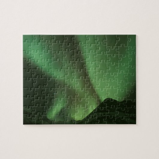 Nordlichter, Aurora borealis auf den Vorgebirgen Puzzle (Horizontal)
