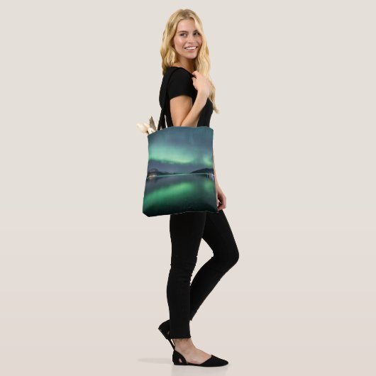 Nordlichter Norwegen Tasche (Am Model)