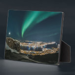 Nordlichter Tromso Fotoplatte<br><div class="desc">Reisen Foto des arktischen Nachthimmels über Tromso gefüllt mit Northern Lights (Aurora borealis). Foto © Sebastian Wurm.</div>