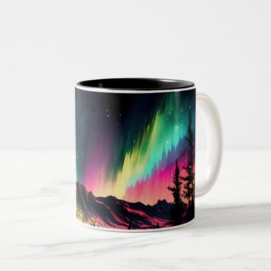 Nordlichter über den Bergspitzen Zweifarbige Tasse (VorderseiteRechts)