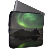 Nordlichter | Vestrahorn Beach Hofn, Island Laptopschutzhülle (Vorne Rechts)