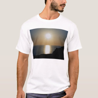 Nordvulkanische Aschen-Sonnenuntergang Devons T-Shirt