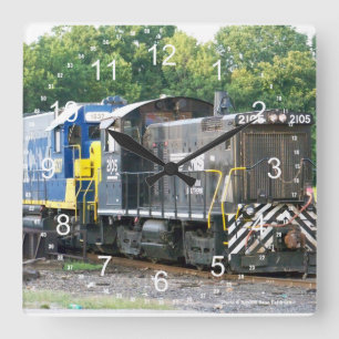 Norfolk Southern SW- 1001 2105 & CSX 1537 Quadratische Wanduhr