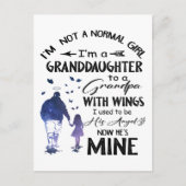 Normal Girl Großtochter Opa mit Flügelengel Postkarte (Vorderseite)