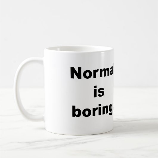 Normal ist langweilige Tasse (Links)