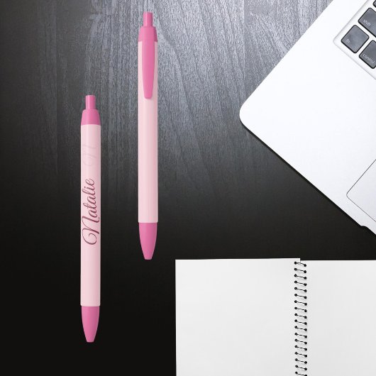 Normallack des Pastellrosas mit Monogramm Kugelschreiber