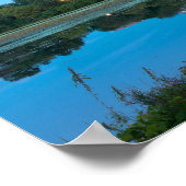 Normandale See und Gebäude Poster (Ecke)