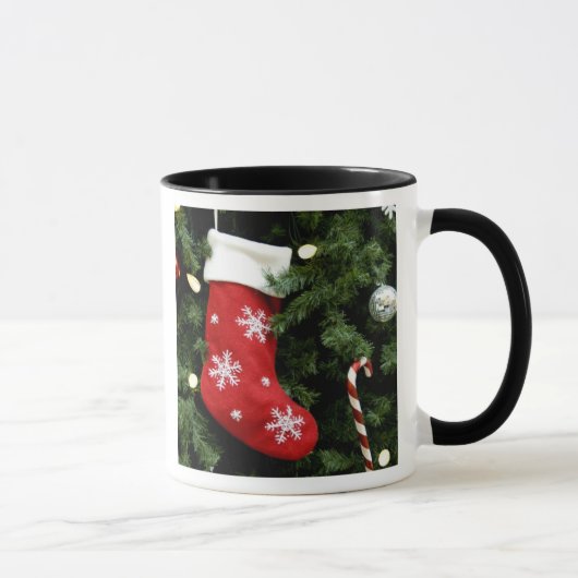 North America. Weihnachtsdekorationen auf Baum. 3 Tasse (Rechts)