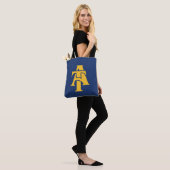 North Carolina A&T Staat University | Ein Logo Tasche (Am Model)