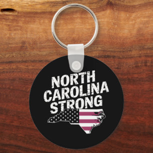 North Carolina stark mit NC-Staat und US-Flagge Schlüsselanhänger