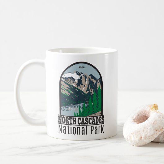 North Cascades Nationalpark Mount Triumph Vintag Kaffeetasse (Mit Donut)