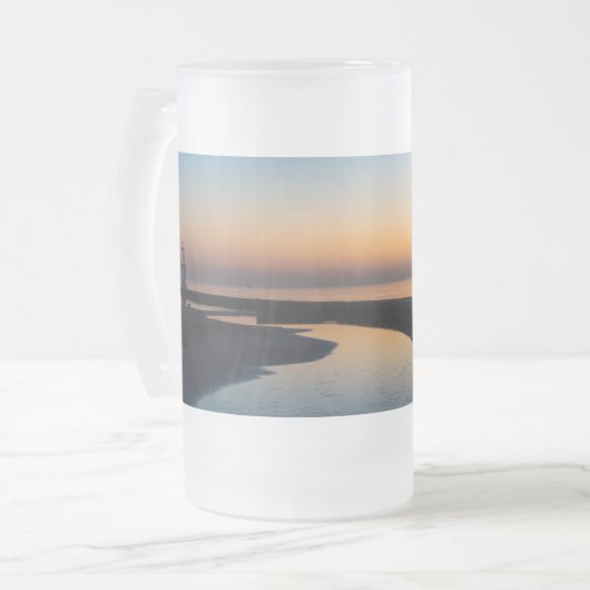 North Chicago Lighthouse Dawn Mattierte Tasse (Vorderseite Links)