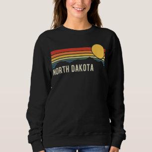 North Dakota USA Retro Sunset Style Design Sweatshirt