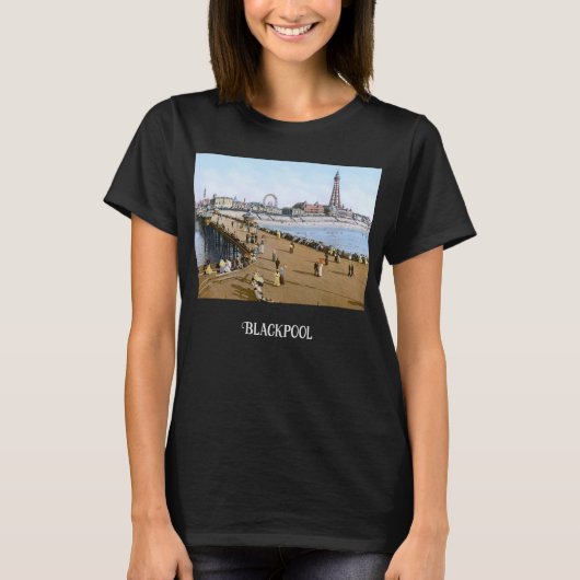 North Pier in Blackpool, England (c. 1900) T-Shirt (Vorderseite)