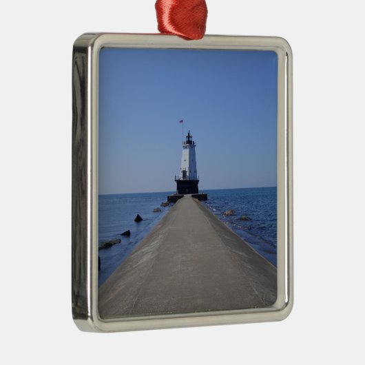 North Pierhead Lighthouse, Ludington, MI Ornament Aus Metall (Rechts)