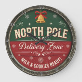 North Pole Delivery Zone Große Wanduhr (Vorderseite)