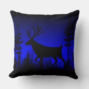 Northern Dusk Woodland Pine Forest Stag Kissen